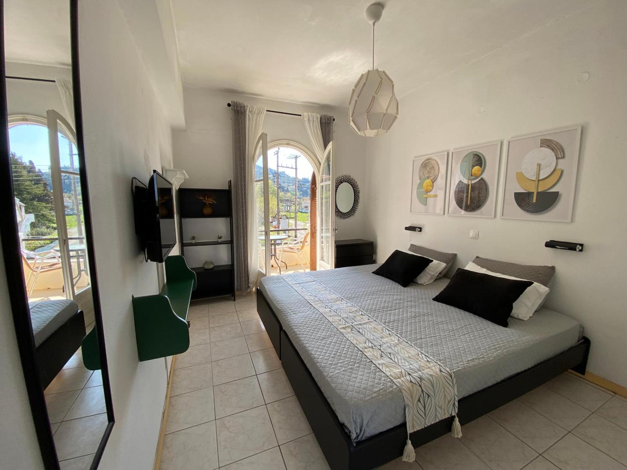 Olive With Mountain View&private Parking * Vátos